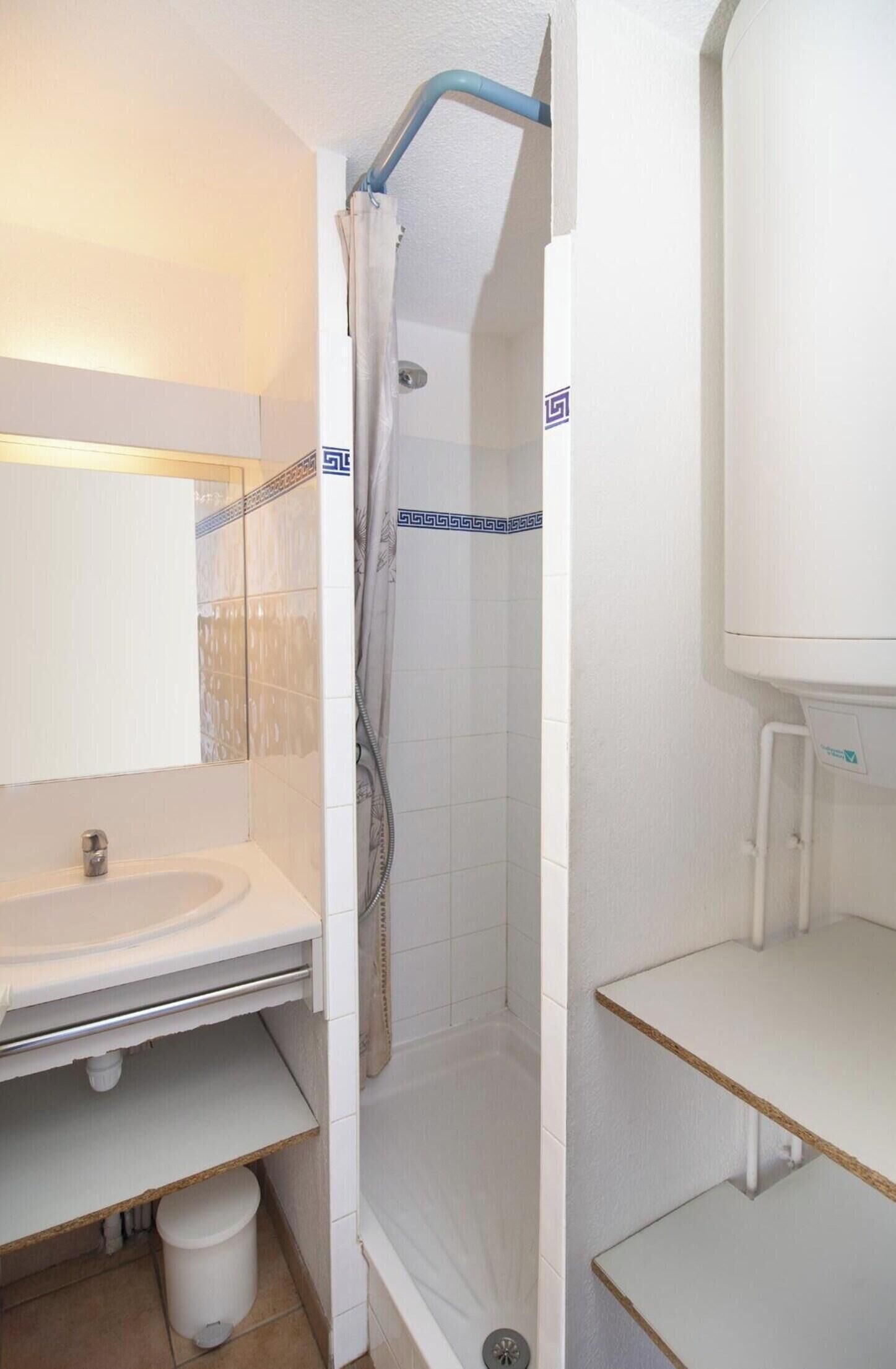 House | Bathroom