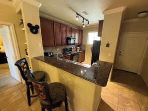 Family Condo, Patio | Private kitchen - Bella Piazza (Davenport)