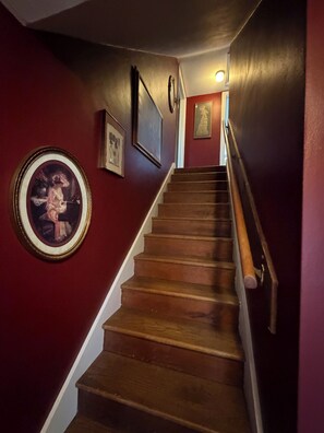 Interior - Charming 3-bedroom house in State College (State College)