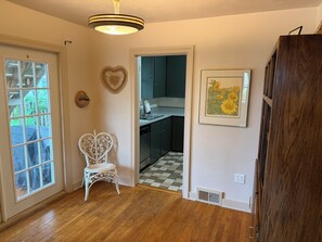 Interior - Charming 3-bedroom house in State College (State College)