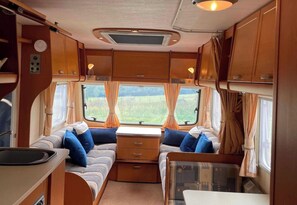Iron/ironing board, bed sheets - Pantyronen tourer holidays in Llandrindod Wells (Llandrindod Wells)