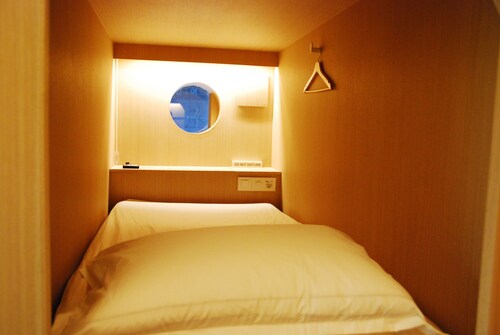 Good Day Cube Seomyeon Capsule Hotel