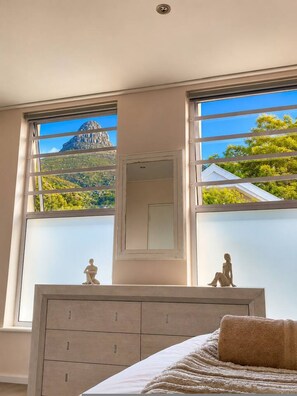 House - The Avenue Townhouse in Fresnaye (Cape Town)
