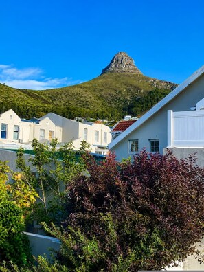 House - The Avenue Townhouse in Fresnaye (Cape Town)