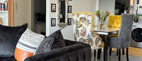 Apartment, 2 Bedrooms, Balcony | Living area | Books