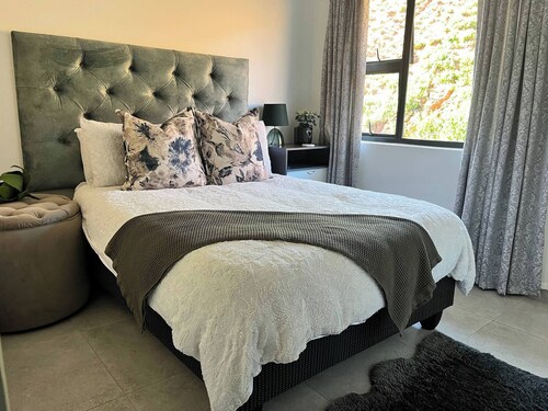Cosy 2 Bedroom Apartment, in Hilton