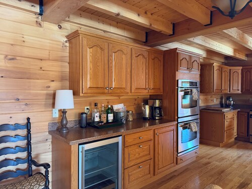 the HIP Country Home, Catskills Cabin on 60 Acres