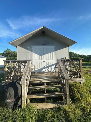 Exterior - Stylish Newell Remodeled Cabin. Sleeps up to 7. Direct Access to Brimstone. Pets (Huntsville)