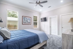 House, Multiple Beds, Fireplace, Garden View (Southern Sea Haven) | 3 bedrooms - The Southern Sea Haven (Gulfport)