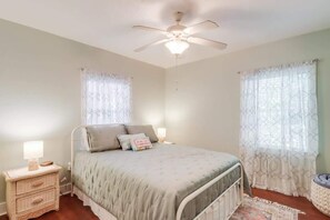 2 bedrooms - The Little Sandy Flamingo (Gulfport)