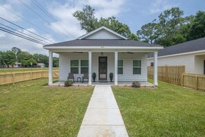 Exterior - Retreat at Gaston Point (Gulfport)