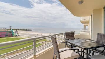 Condo, Multiple Beds, Patio, Ocean View (Ocean Club 0307) | Outdoor dining