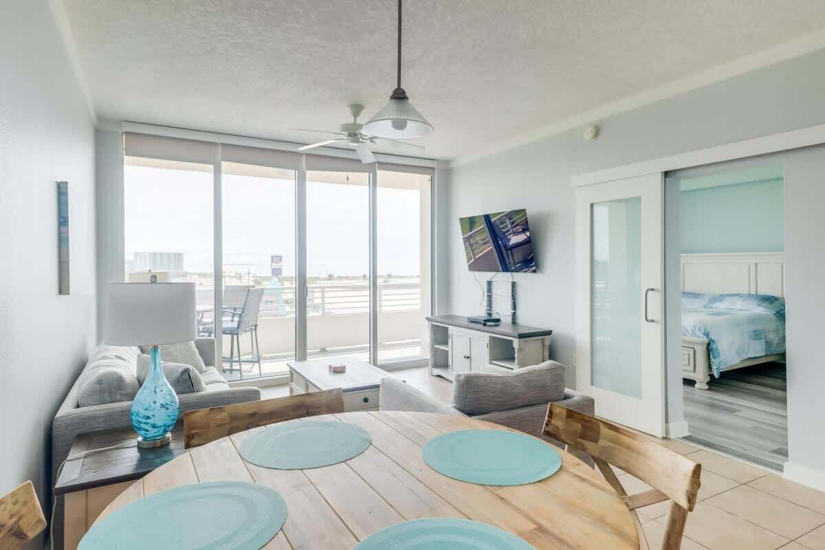Condo, Multiple Beds, Patio, Ocean View (Ocean Club 0307) | Interior