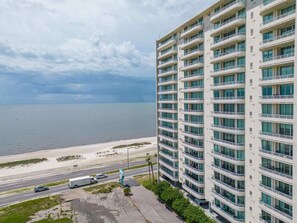Exterior - That Driftwood Oasis (Biloxi)