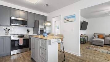 House, Multiple Beds, Pool Access, Garden View (Retreat by the Beach) | Private kitchen