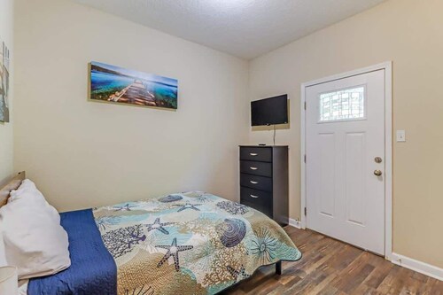 The Century Oaks Escape
