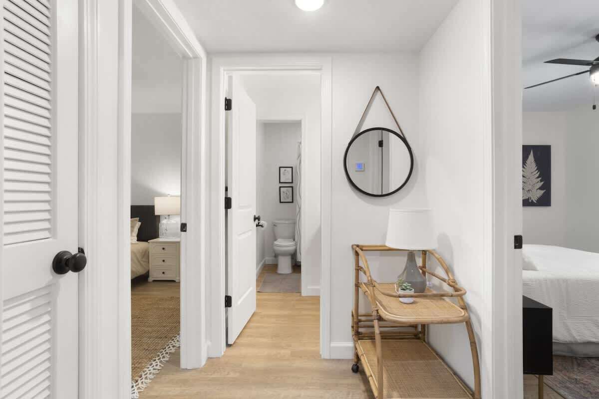Condo, 2 giường cỡ queen, bếp, quang cảnh hồ bơi (Seabreeze Bungalow) | 2 phòng ngủ 