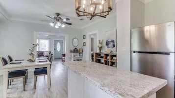 House, Multiple Beds, Kitchen, Garden View (The Lucky Sands) | Interior