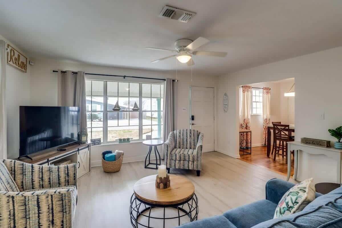 House, Multiple Beds, Patio, Garden View (Sea La Vie) | Living area