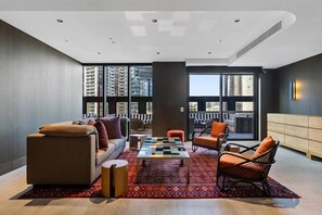 Interior - Artisan Yarra River Retreat. Designer Finishes Spectacular Views, Pool, Gym, Bar (Southbank)
