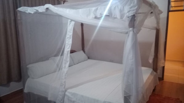 Habitación doble Deluxe | Wifi gratis y ropa de cama