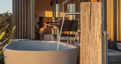 Whitimanuka Retreat - Your ultimate private getaway with incredible views.