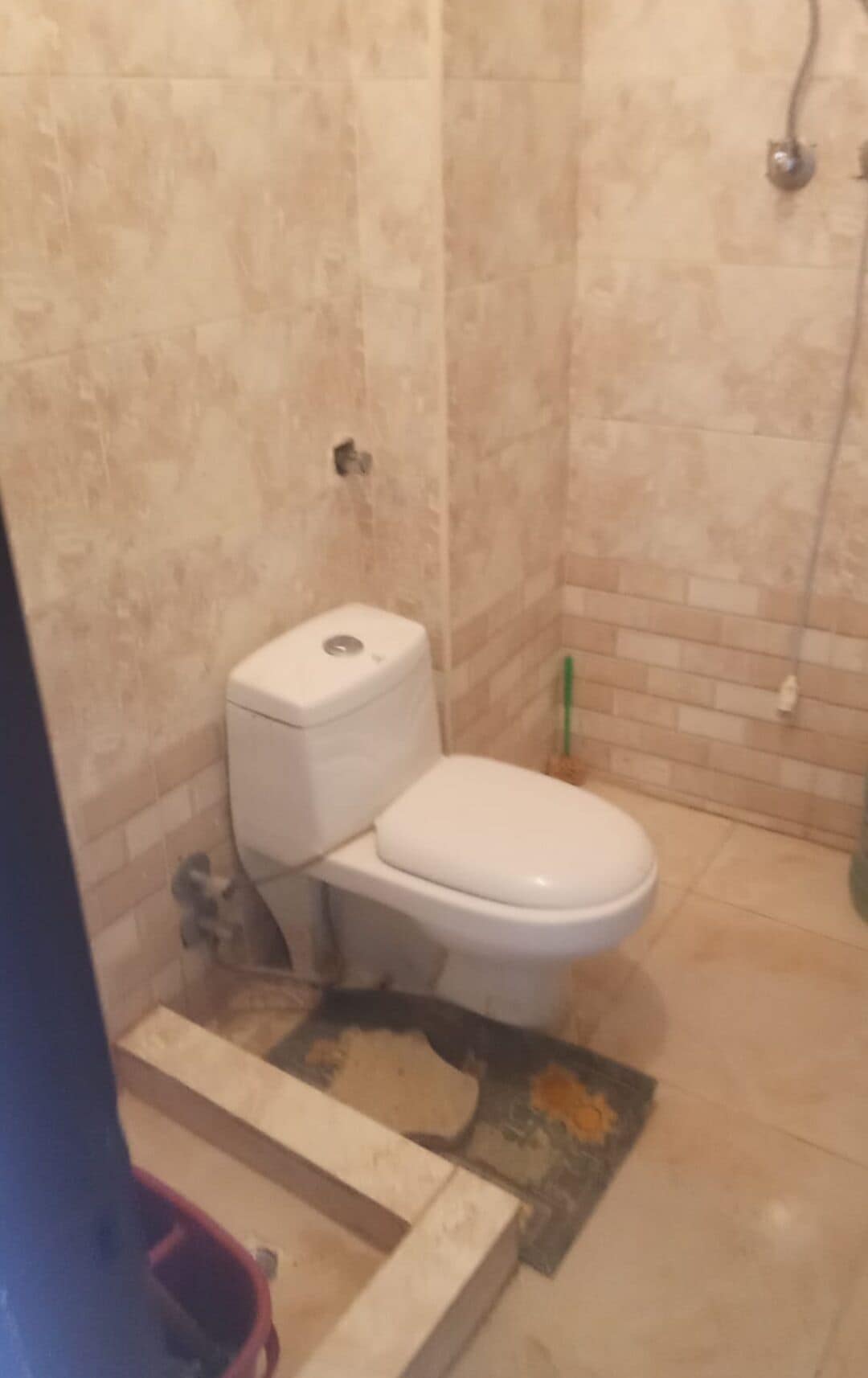 مناشف، صابون، ورق حمّام