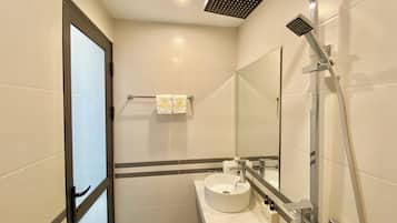 Shower, free toiletries, hair dryer, slippers