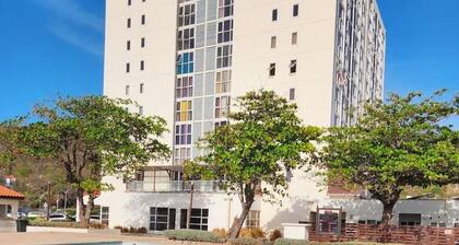 Cozy 1-bedroom apartment in Portmore with AC