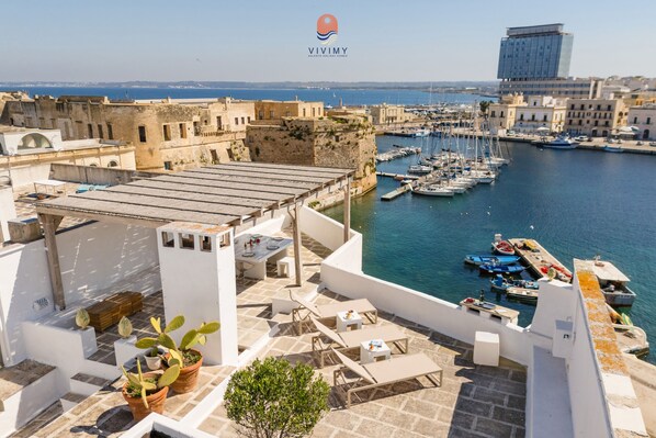 Terrace/patio - Vrbo Property (Gallipoli)