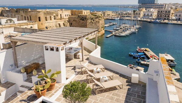 Terrace/patio - Vrbo Property (Gallipoli)