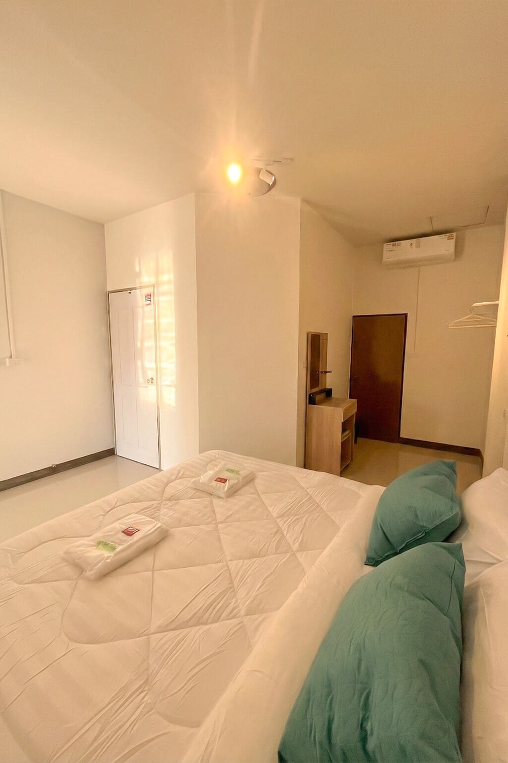 Basic Villa, City View | Blackout drapes, free WiFi