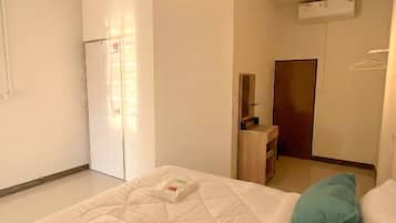 Basic Villa, City View | Blackout drapes, free WiFi