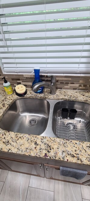 Interior - Close to Camping World, Kia Center, City Soccer (Orlando)