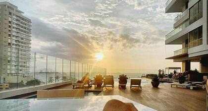 Luxury Ocean View Apartment at Grand Marina 13 Floor