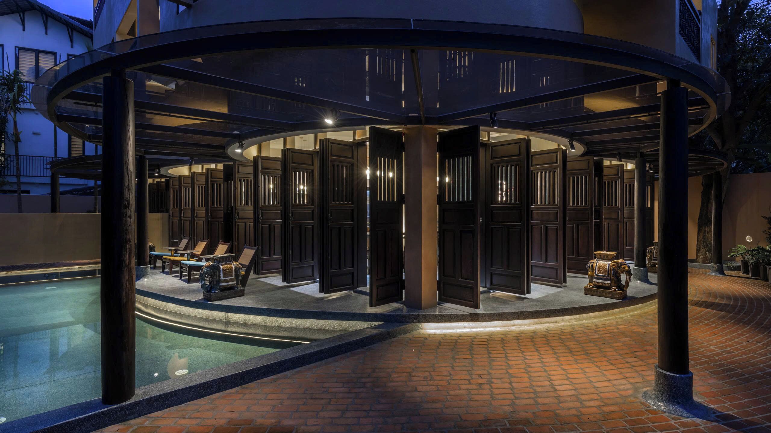 Outdoor pool