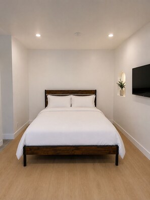 7 Schlafzimmer, Schreibtisch, Bügeleisen/Bügelbrett, kostenloses WLAN