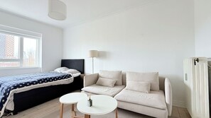 TV - City Apartment in Copenhagen with 1 bedrooms sleeps 2 (Copenhagen)