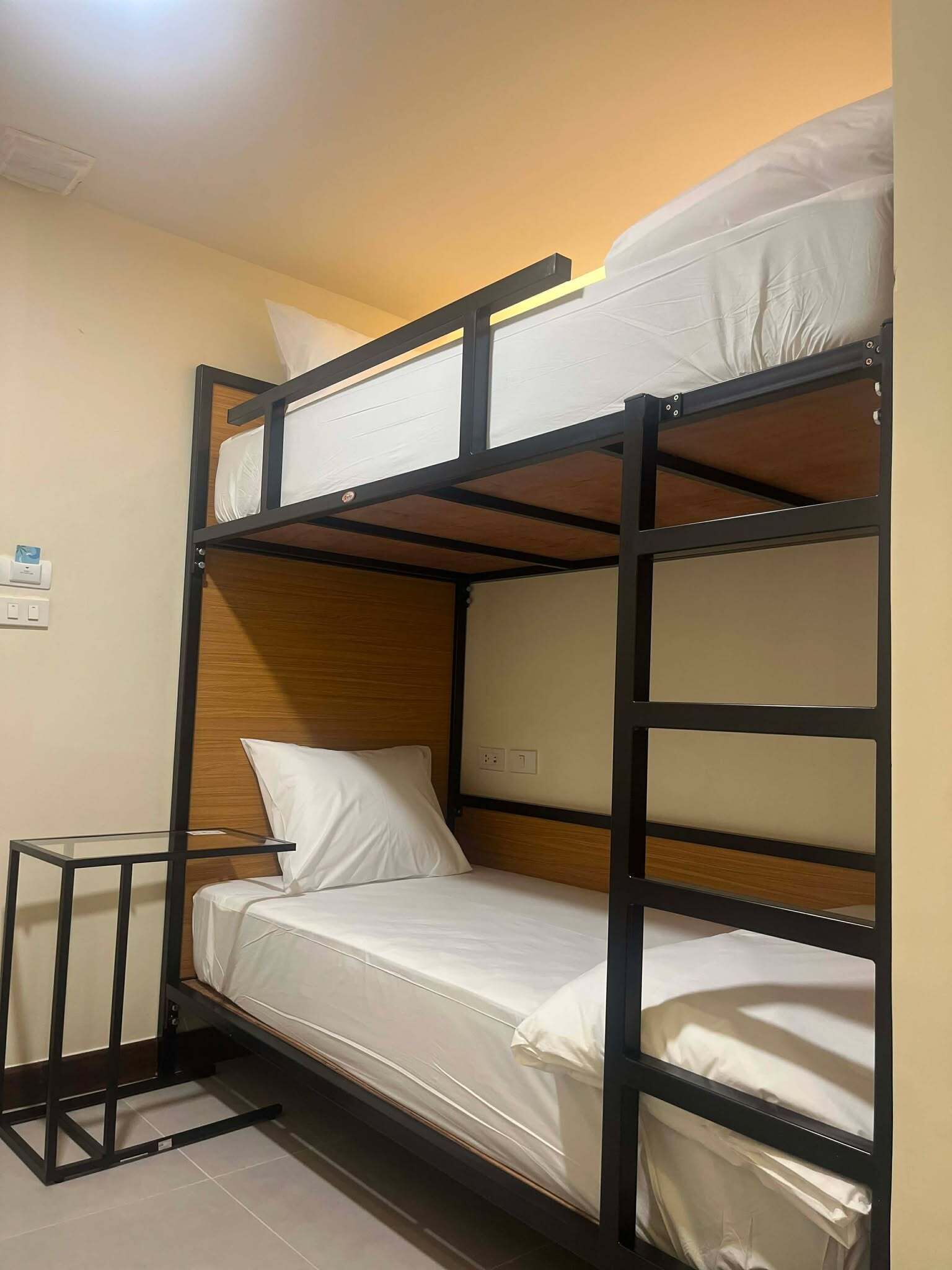 Standard Twin Room | Desk, laptop workspace, free WiFi