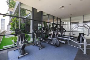 Fitness facility - Tropicana 218 Macalister (George Town)