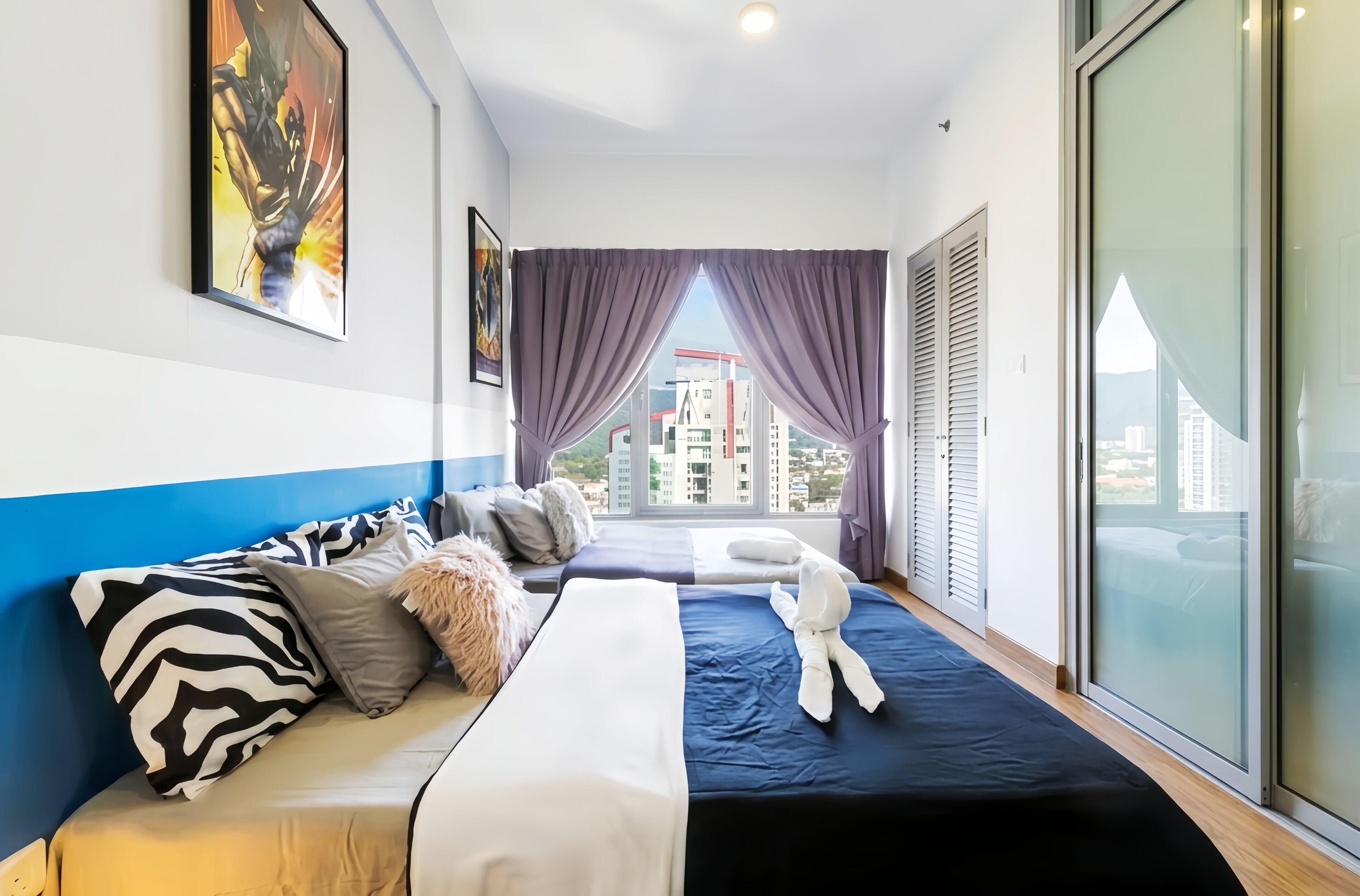 Superior Apartment | Down comforters, desk, iron/ironing board, free WiFi
