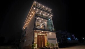 Exterior - Heaven Grand Ayodhya (Sohawal)