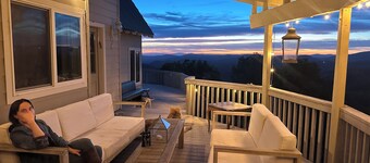 Epic views of mountains and the Yuba River 8 minutes to Nevada City