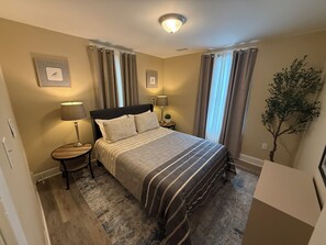 3 habitaciones, tabla de planchar con plancha y wifi gratis 