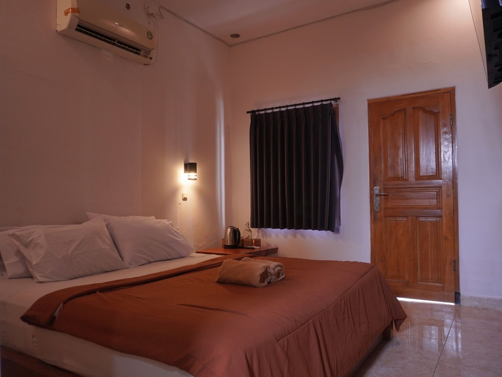 Habitación doble superior, balcón | Wifi gratis 
