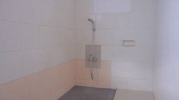 Standard Double Room, Balcony | Bathroom | Shower, free toiletries, towels, soap