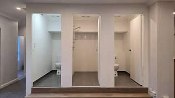 Shared Dormitory, 1 Bedroom | Bathroom