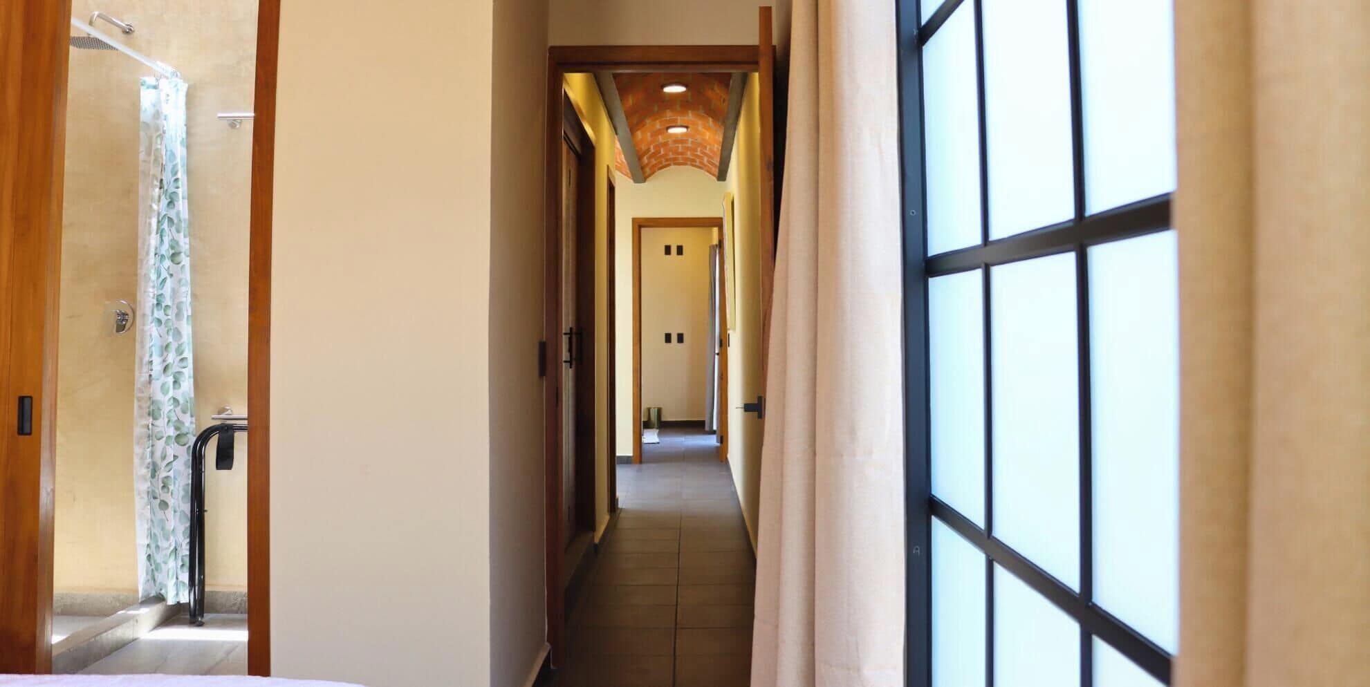 3 habitaciones, wifi gratis y ropa de cama 