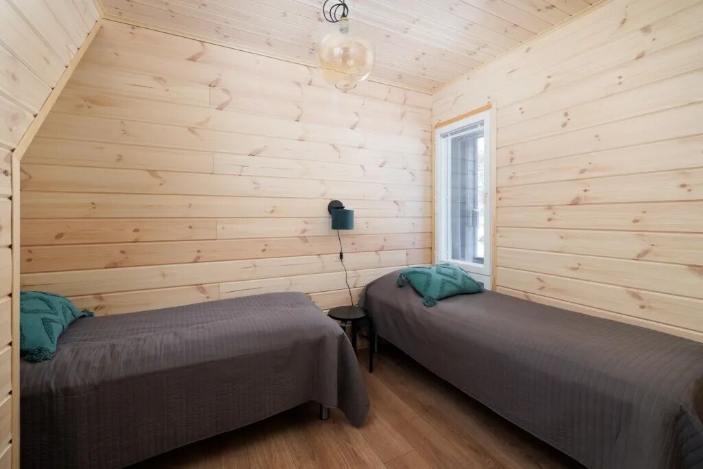 Superior Duplex, 2 Bedrooms, Sauna | Iron/ironing board, free WiFi