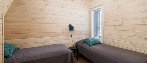 Superior Duplex, 2 Bedrooms, Sauna | Iron/ironing board, free WiFi